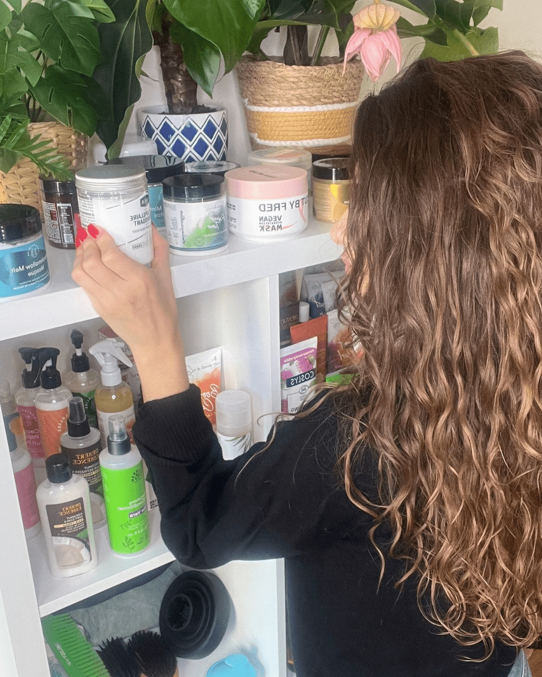 Cheveux ondulés : 6 astuces pour bien les définir et les faire tenir